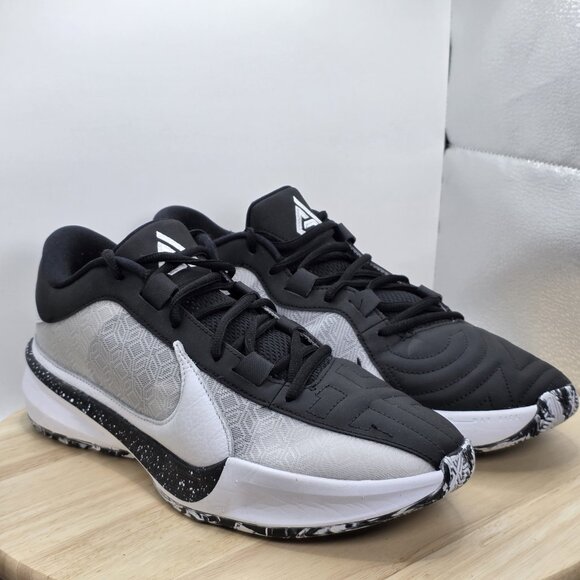 Size 10.5 - Nike Zoom Freak 5 Oreo Mens Sneakers Shoes NEW WITH BOX - Picture 5 of 9